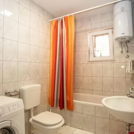 Andelko - Air Condition Apartment Baska Voda
