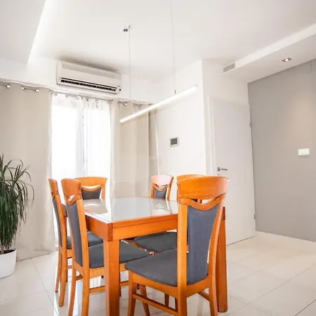 Andelko - Air Condition Apartment